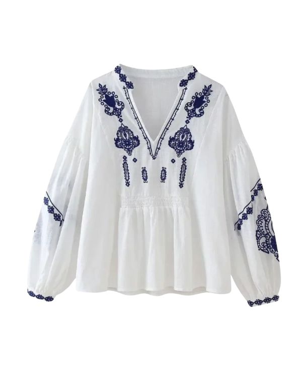 Boho Shirt „Azura“ für jeden Look - Hippie Boho Damen Bluse in weiss mit blauen Stickereien